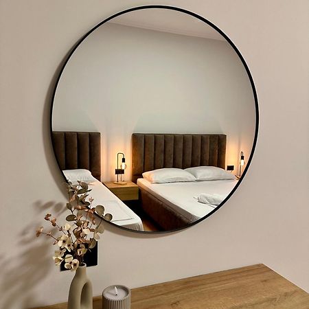 Lidia Apartments סרנדה מראה חיצוני תמונה