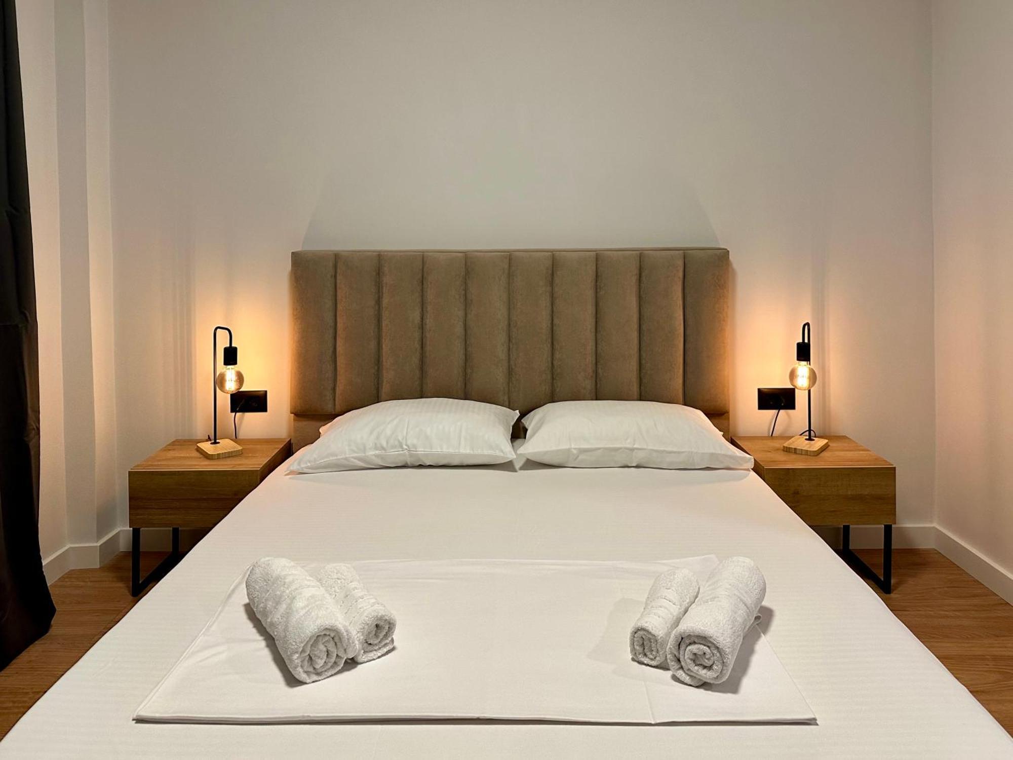 Lidia Apartments סרנדה מראה חיצוני תמונה